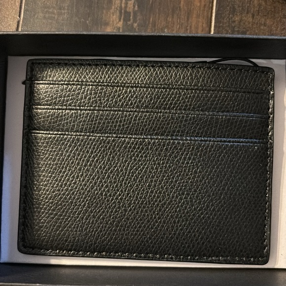 Michael Kors wallet NWT - Picture 2 of 4